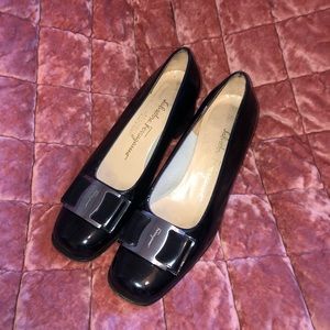 Salvatore Ferragamo black patent leather bow pump
